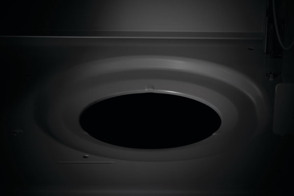 Napoleon Rogue® Series Gas Grill Features - Built-in Propane Tank Ring