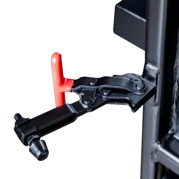 Positive-Lock Latch on BX100 Box Smoker