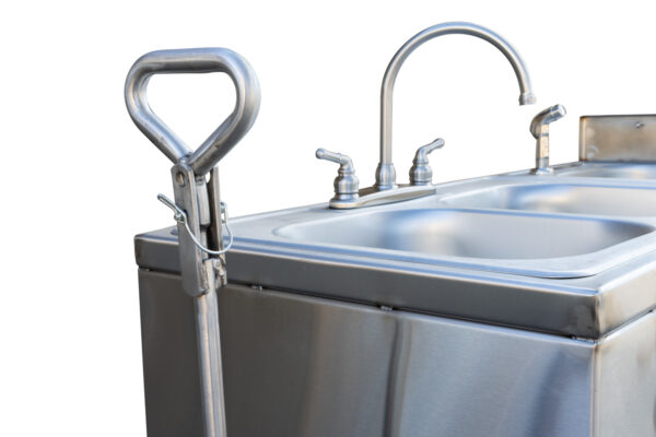 Handle and Hitch on Meadow Creek 3-Bowl Cleanup Sink with Optional Wagon Chassis