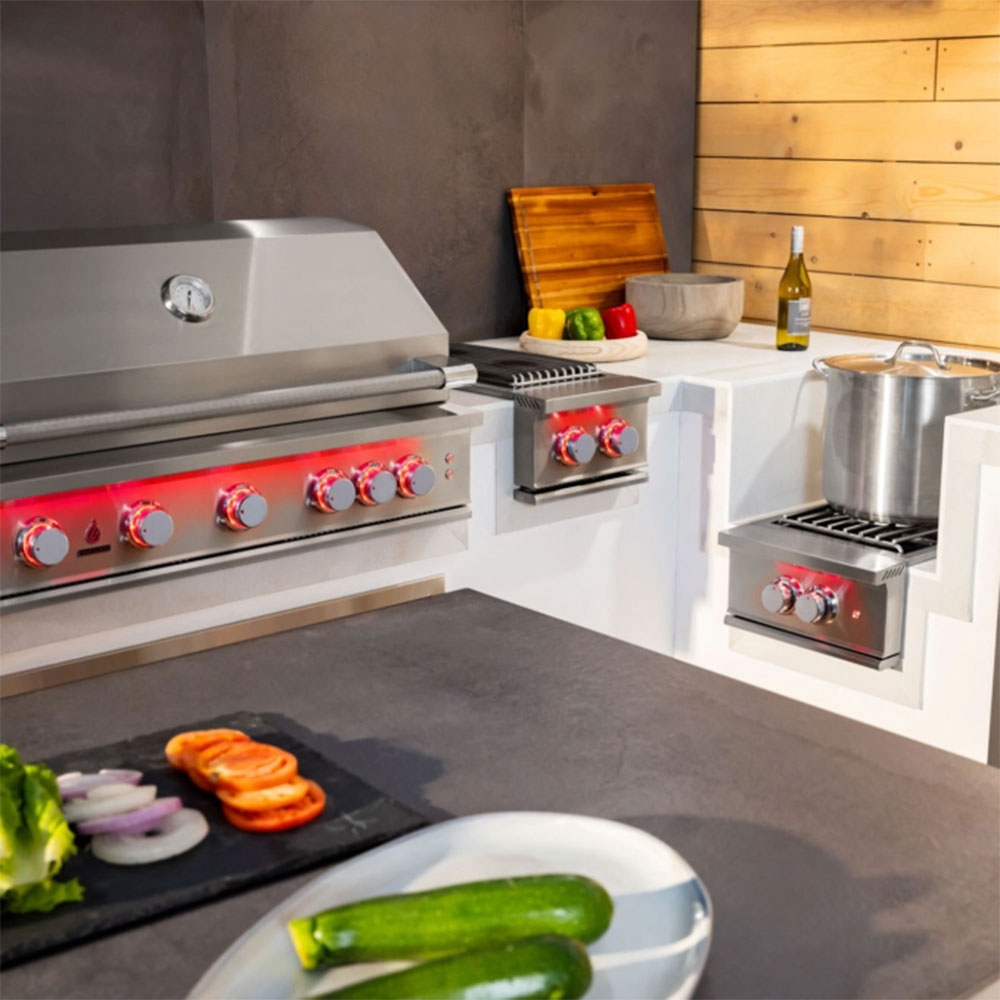 True Flame Stainless Steel Gas Grill Lifestyle
